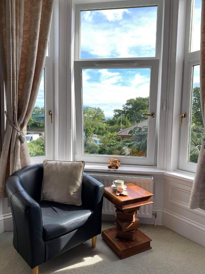 Park House Bed & Breakfast คาร์นูสตี ภายนอก รูปภาพ