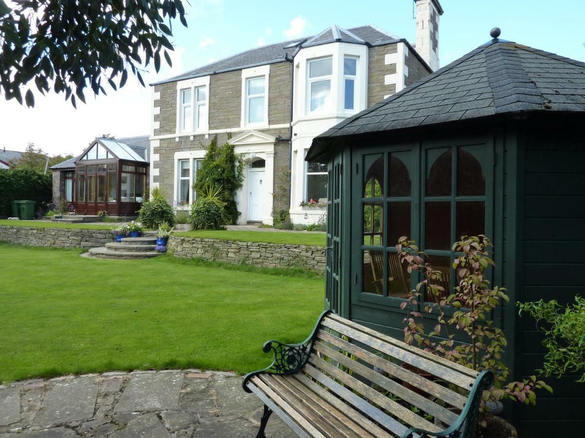 Park House Bed & Breakfast คาร์นูสตี ภายนอก รูปภาพ