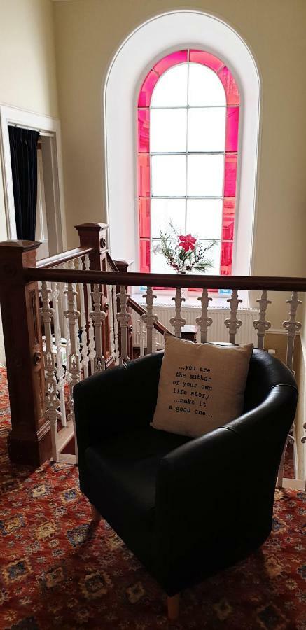 Park House Bed & Breakfast คาร์นูสตี ภายนอก รูปภาพ